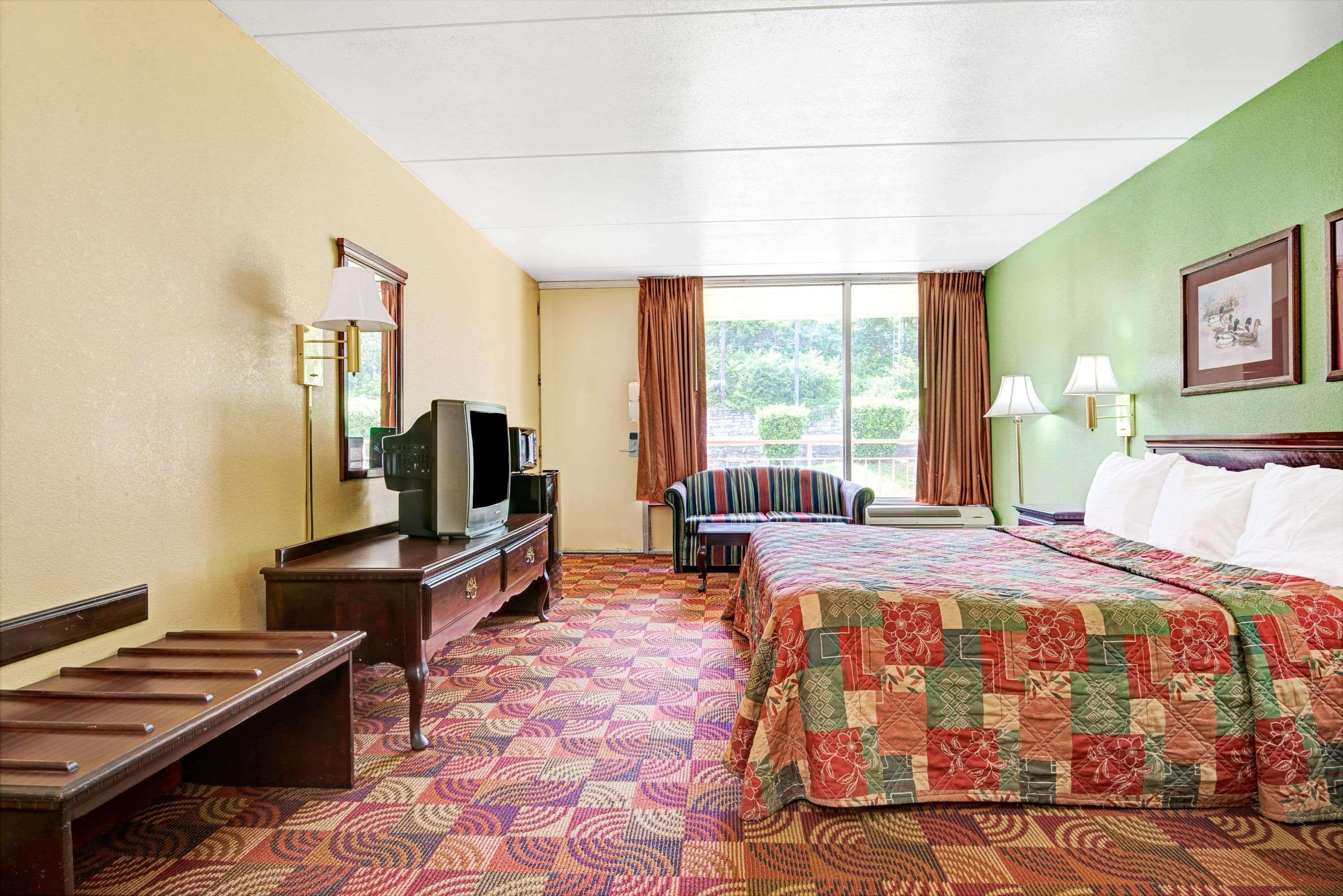 Super 8 By Wyndham Nashville Near Downtown / I-40 Eksteriør billede